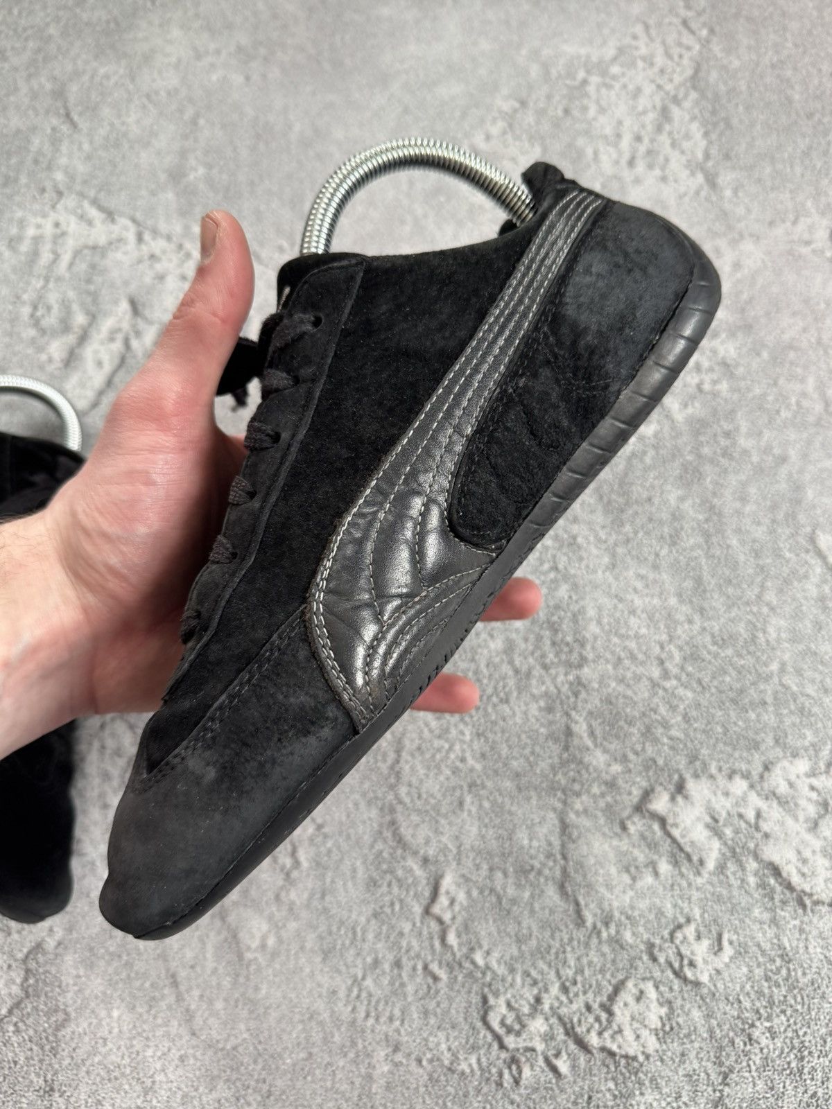 Puma Puma SpeedCat US8/EUR41 black suede low top sneakers shoes Size US 8 / EU 41 - 13 Thumbnail