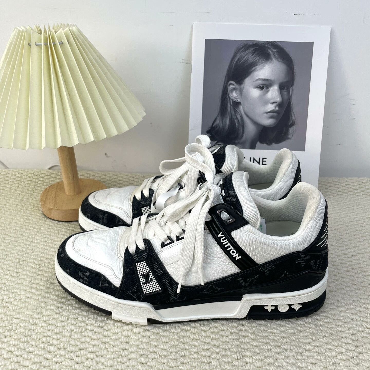 Louis Vuitton Louis Vuitton Training Black Lowtop Sneakers 9 Men Size US 9 / EU 42 - 1 Thumbnail