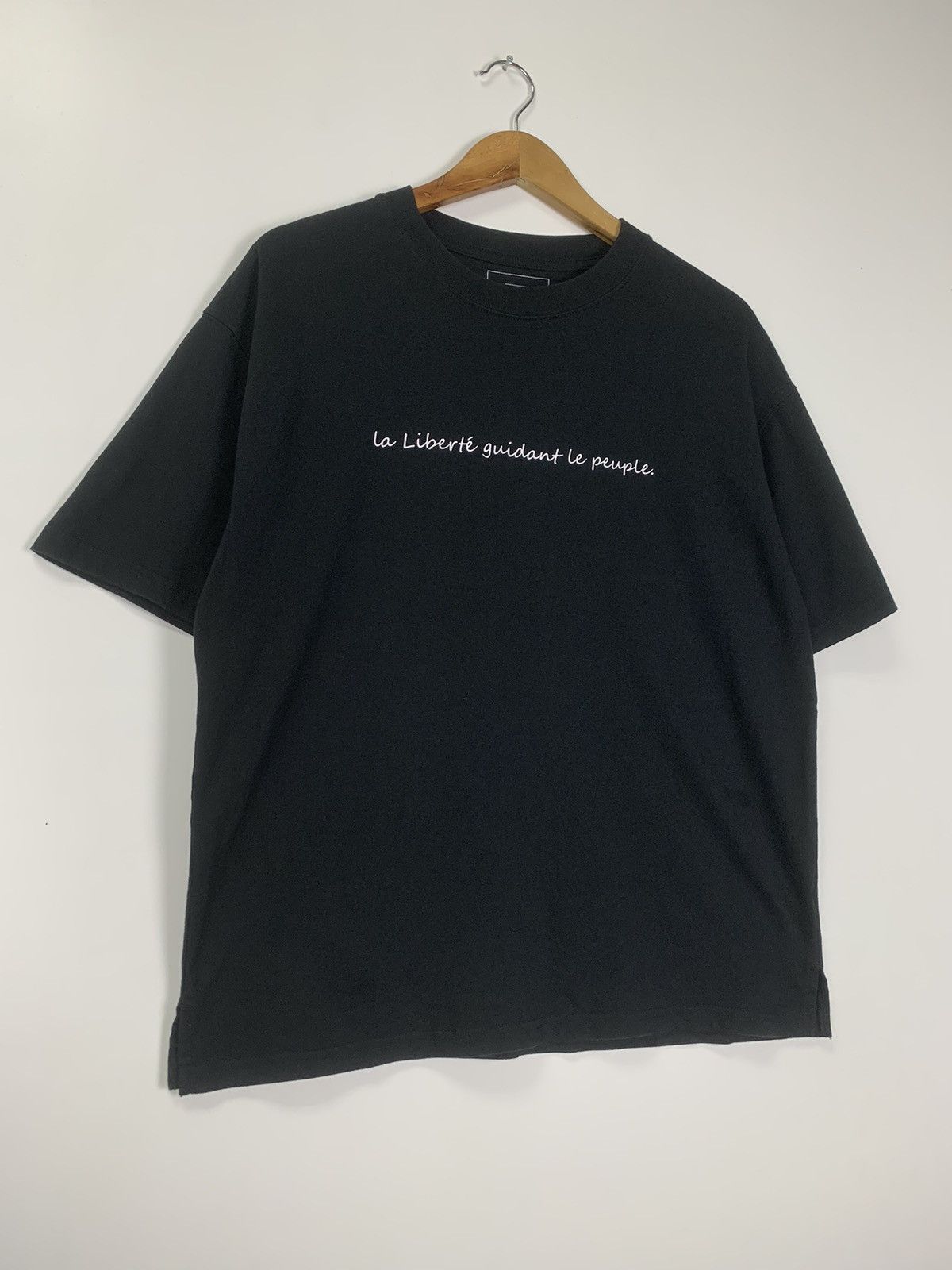 Vintage Art & Design Tee Size US M / EU 48-50 / 2 - 6 Thumbnail