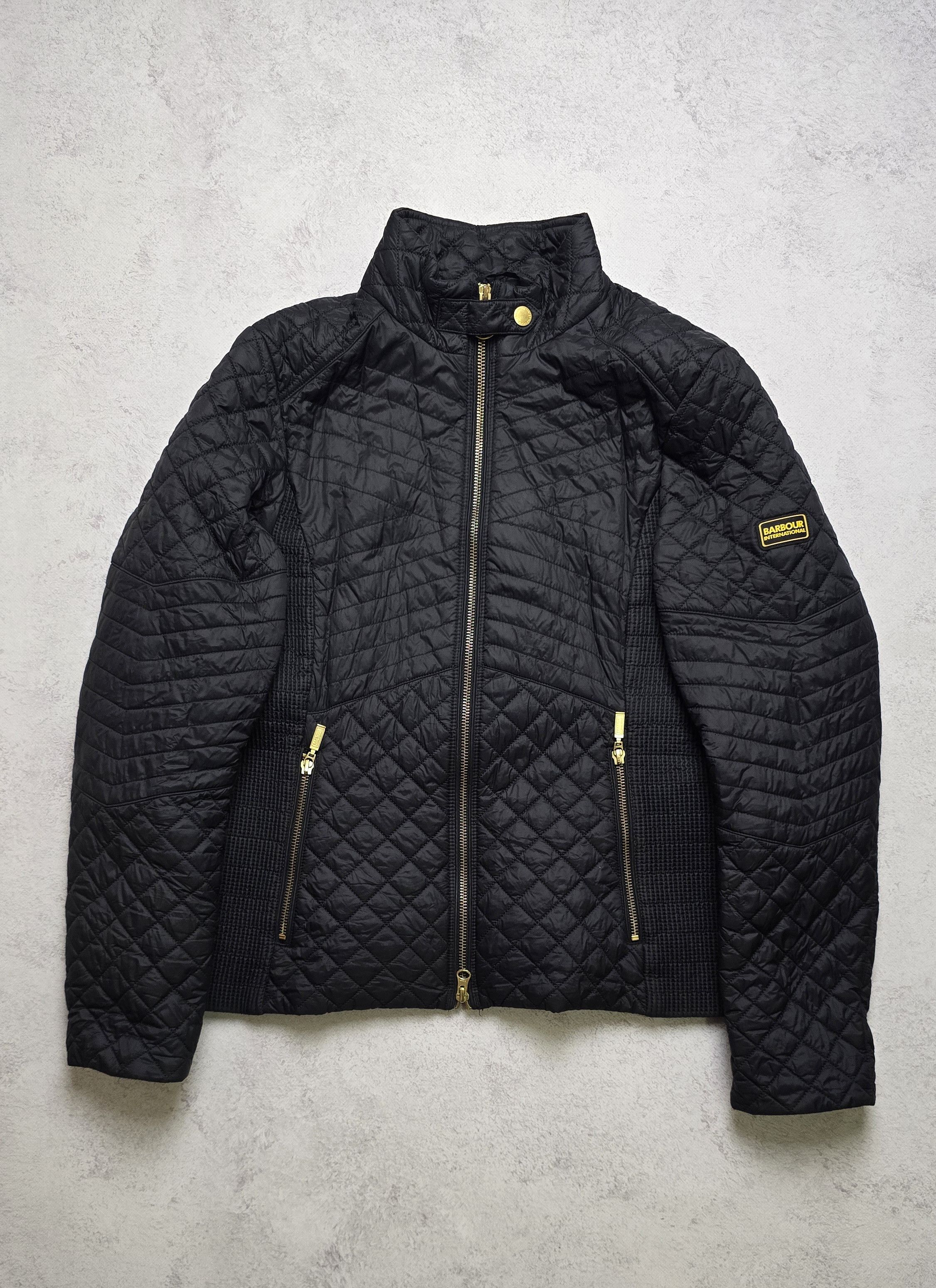 Barbour Barbour International Formation Long Sleeve Quilted Jacket Size M / US 6-8 / IT 42-44 - 1 Thumbnail