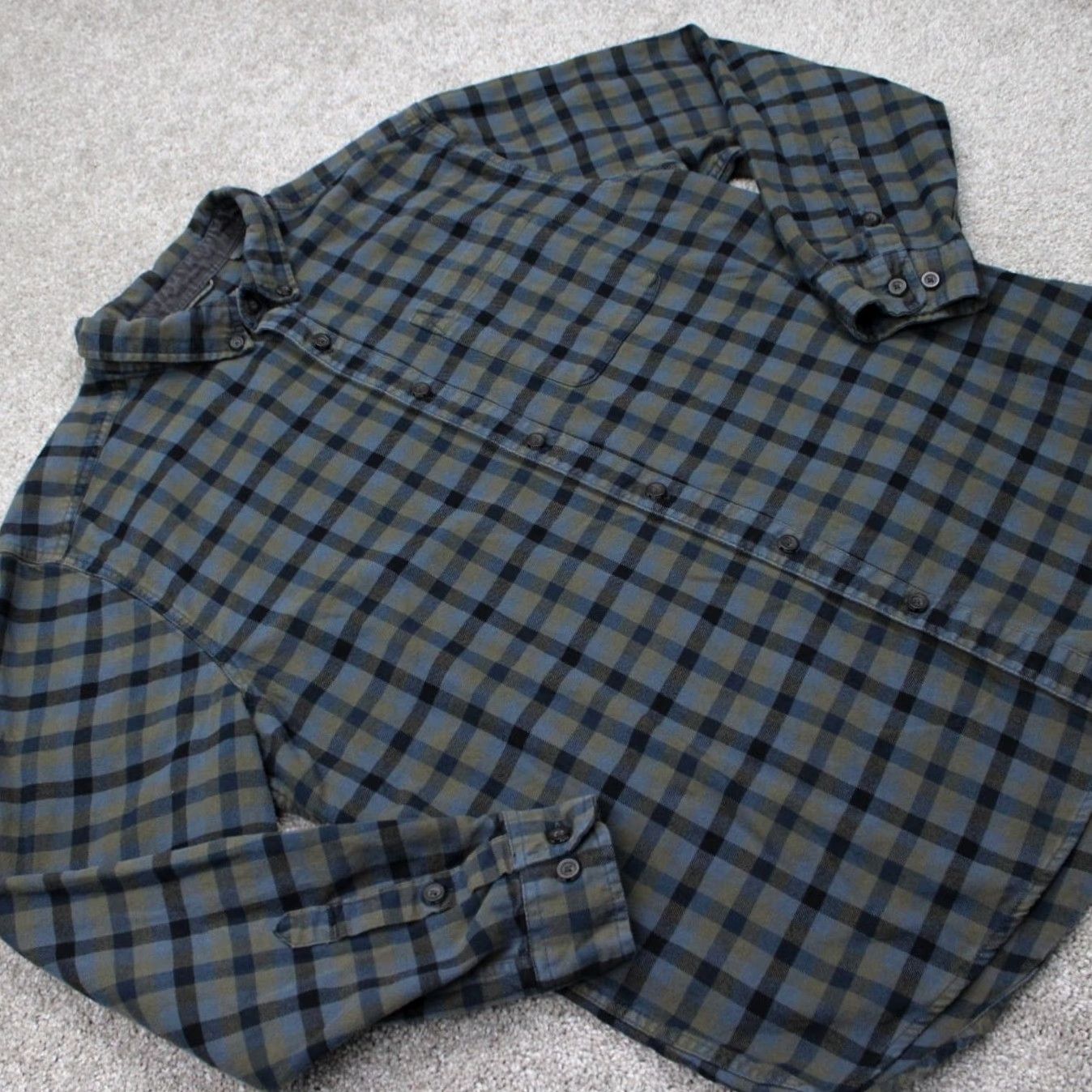 Royal Robbins Royal Robbins Shirt Adult XL Green/Blue Plaid Button-Up Cotton L/S Relaxed Fit Mens Size US XL / EU 56 / 4 - 6 Thumbnail
