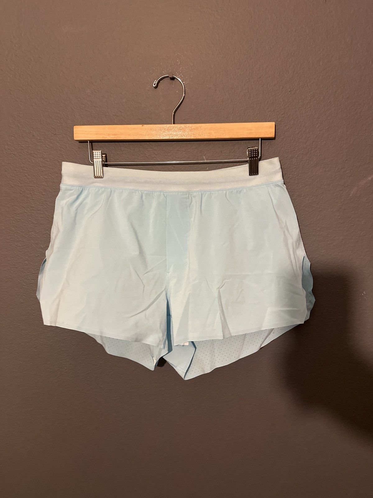 Lululemon Lululemon 3” shorts Size US 34 / EU 50 - 4 Thumbnail