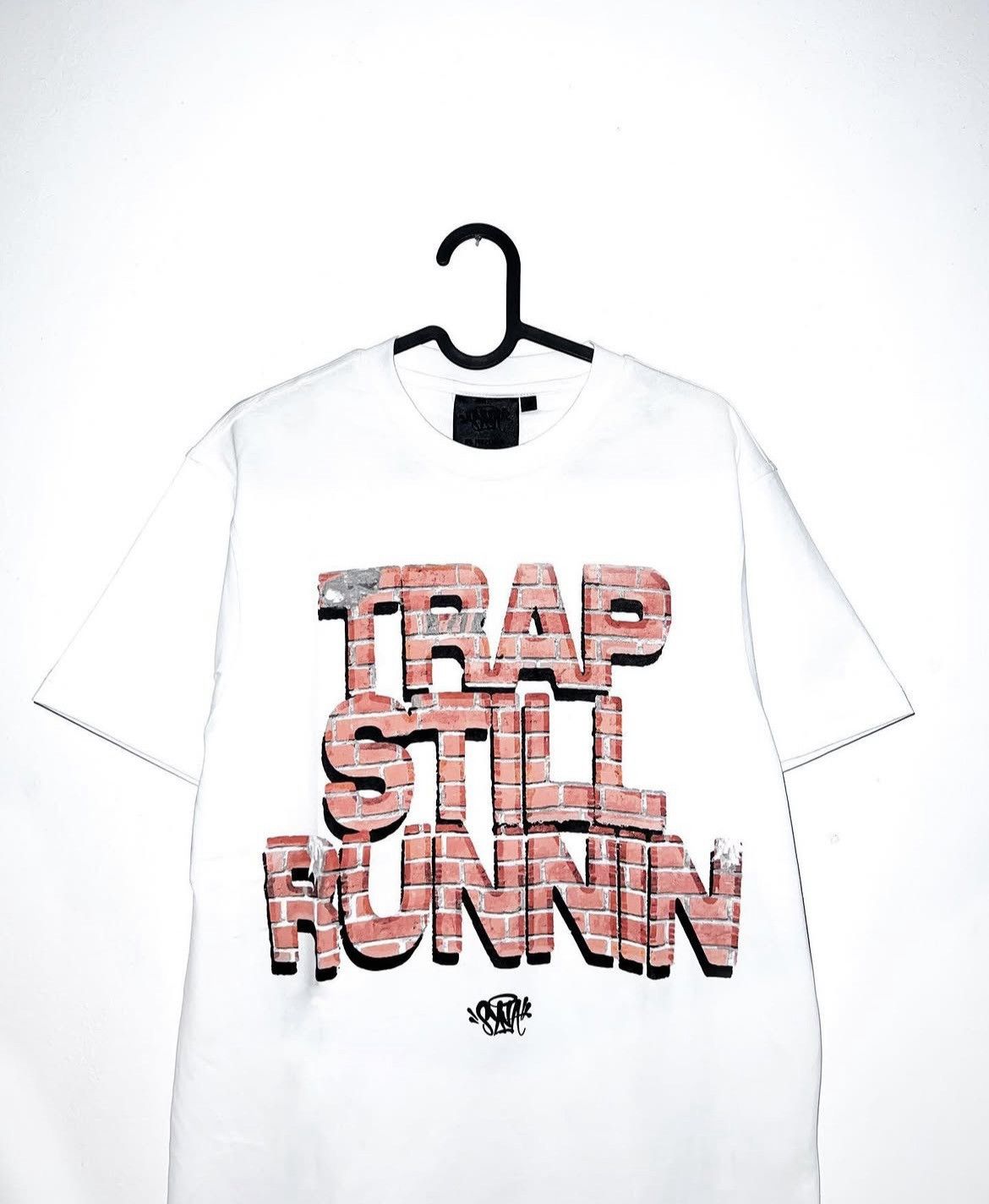 Syna World Syna World Trap Still Runnin Tee Size US S / EU 44-46 / 1 - 2 Thumbnail