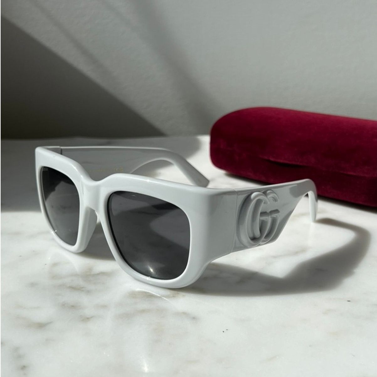 ⭐️GUCCI GG1545S WHITE GG LOGO SUNGLASSES NEW⭐️ Gucci Sunglasses GG1528S 004 main image 3