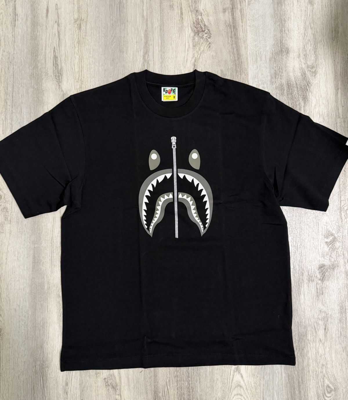 Bape Bape Shark Head T shirt Size M Size US M / EU 48-50 / 2 - 1 Thumbnail