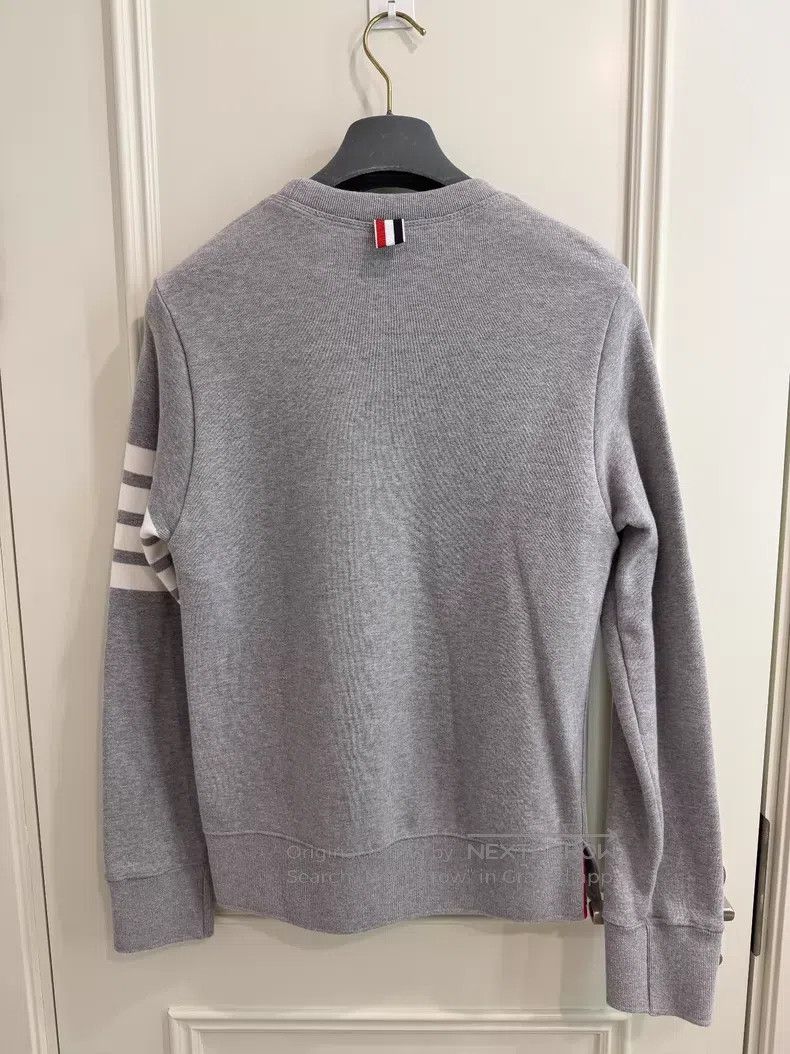 Other Thom Browne Classic Four-Stripe Crew Neck Knit Sweater Size US S / EU 44-46 / 1 - 3 Thumbnail