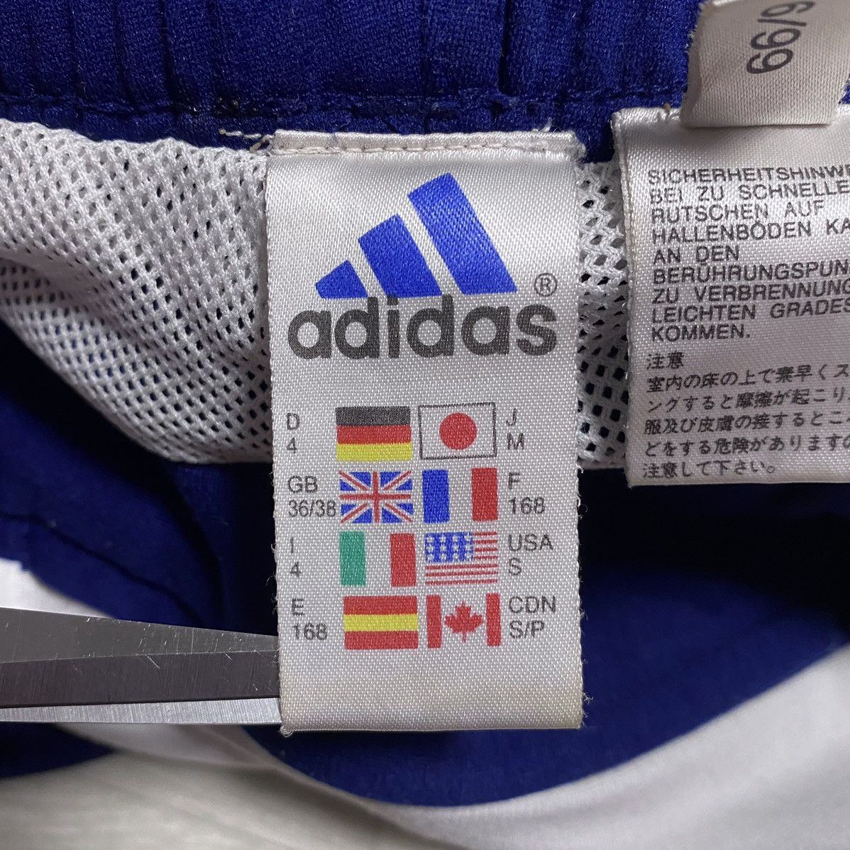 Adidas Adidas AW’99 Side Stripe Embroidered Logo Zip Track Pants Size US 30 / EU 46 - 19 Thumbnail