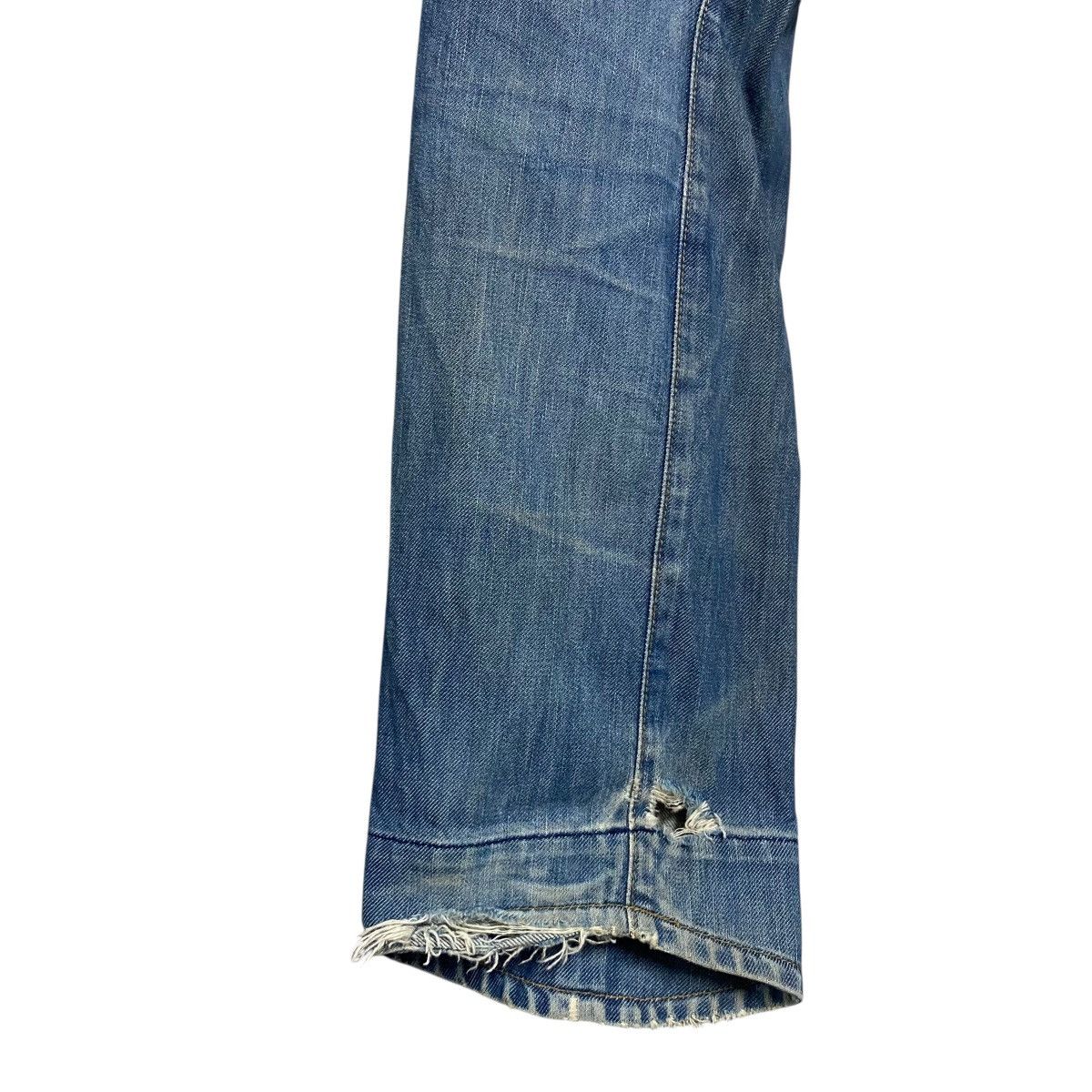 Levi's Vintage Levis Engineered Distressed Jeans Size US 30 / EU 46 - 13 Thumbnail