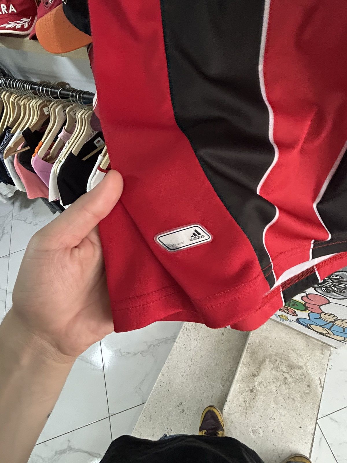 Adidas Pato Milan jersey 2011/12 Home Kit Size US L / EU 52-54 / 3 - 4 Thumbnail