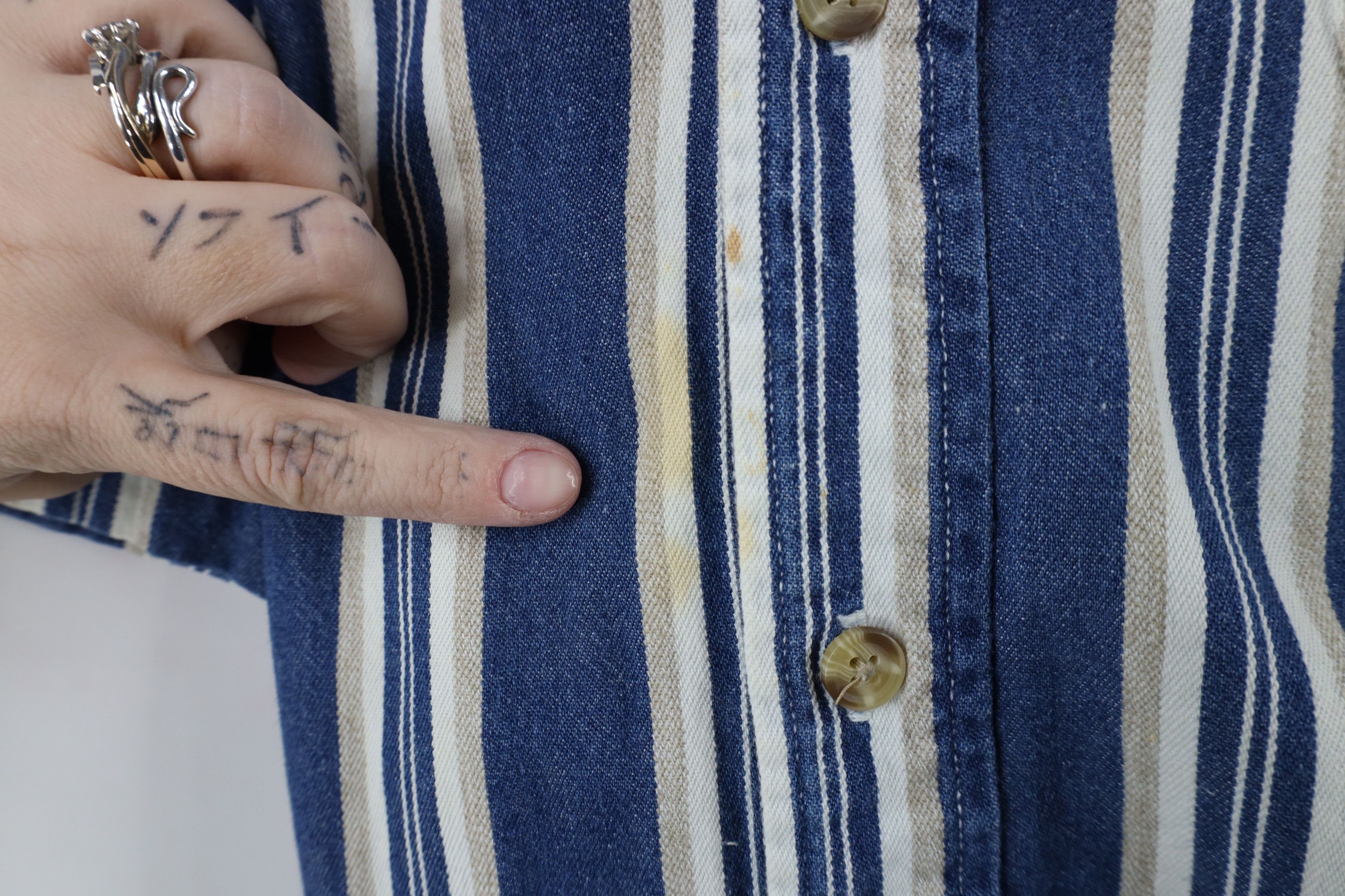 Vintage Vintage 90s Streetwear Striped Baggy Denim Button Down Shirt Size US L / EU 52-54 / 3 - 5 Thumbnail