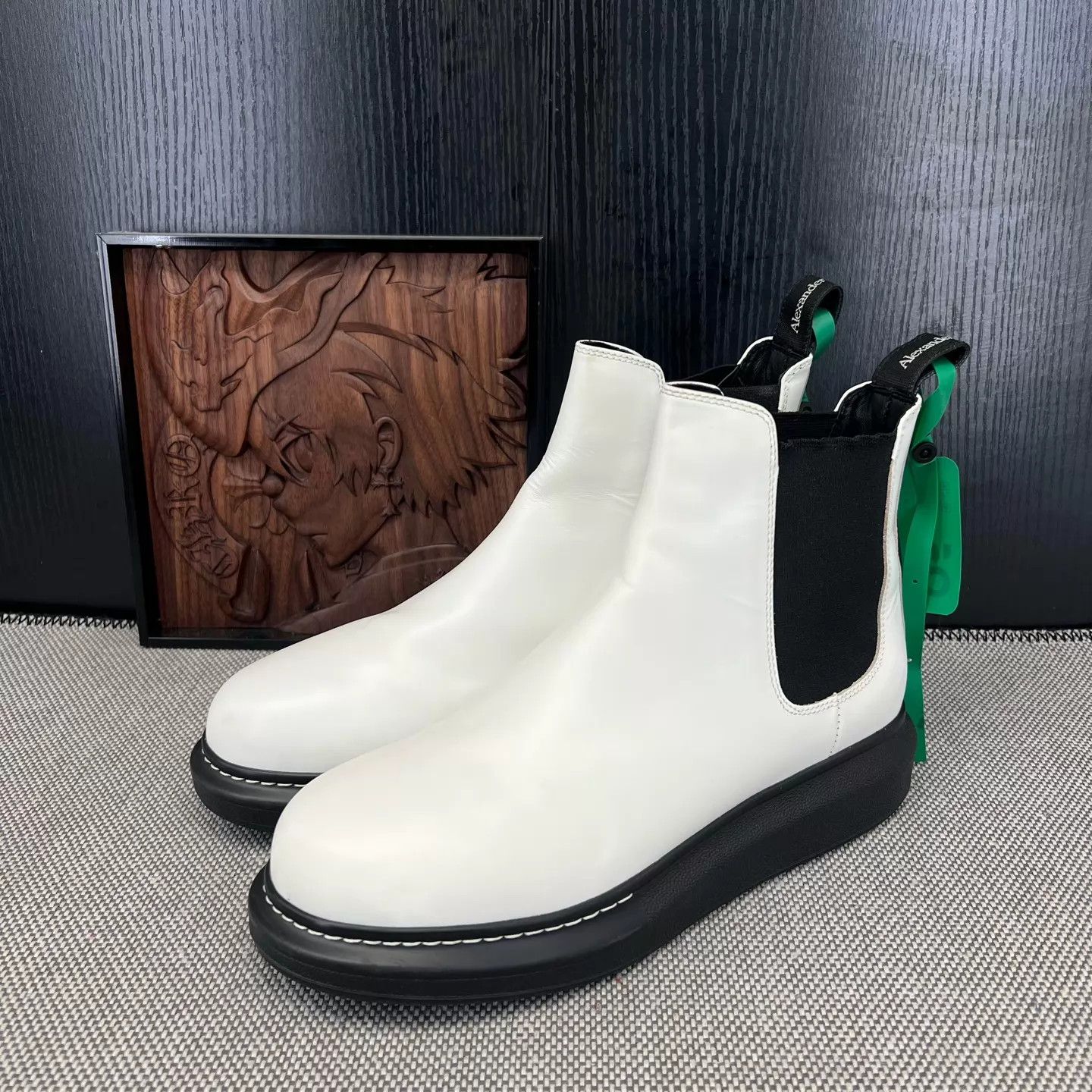 Alexander McQueen Alexander McQueen Black & White Chelsea Boots 40 Size US 7 / EU 40 - 1 Thumbnail