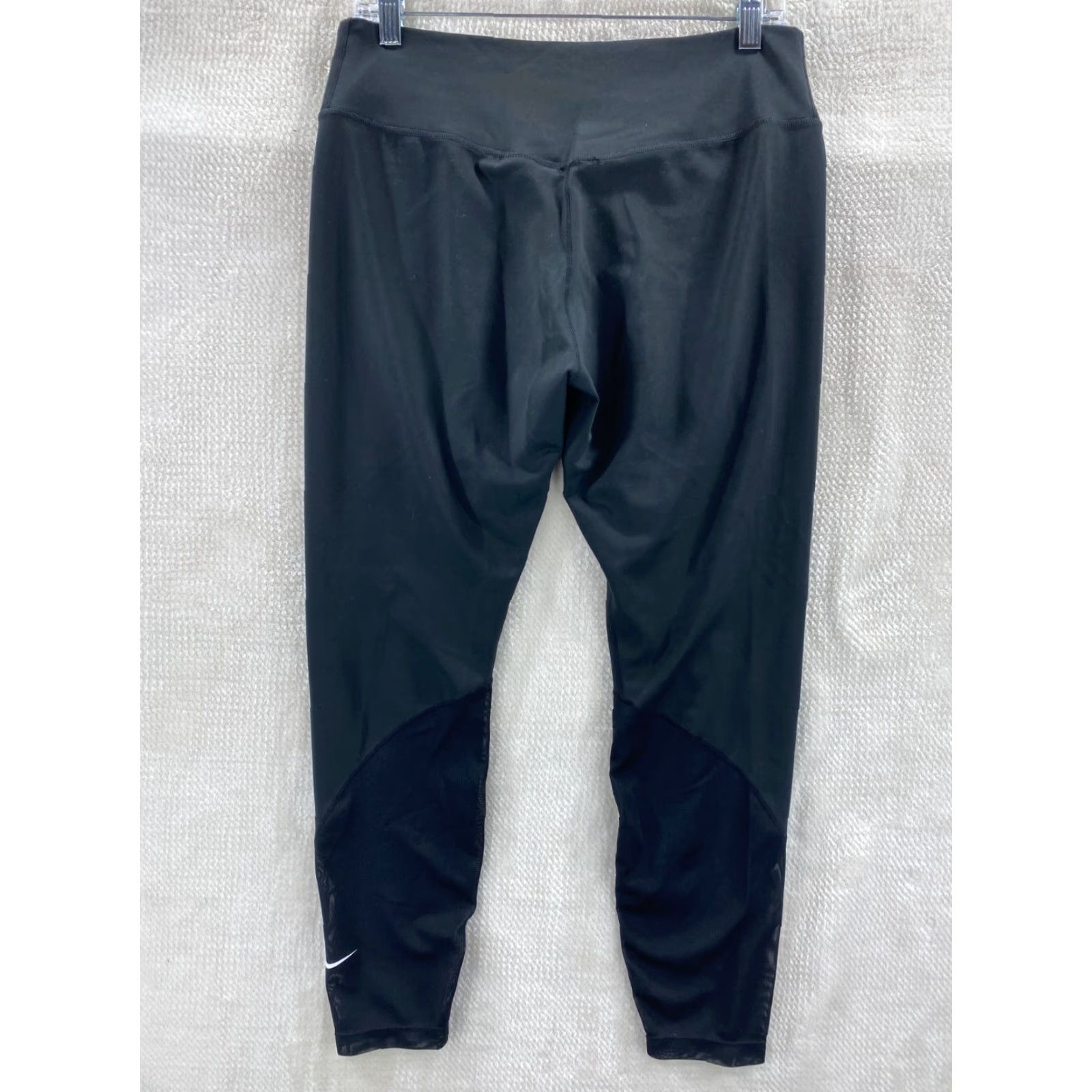 Nike Nike Dri-Fit Womens XL Black Leggings Nike Dri-FIT Swoosh Leggings Womens XL Black Size 40" / US 18 - 2 Thumbnail