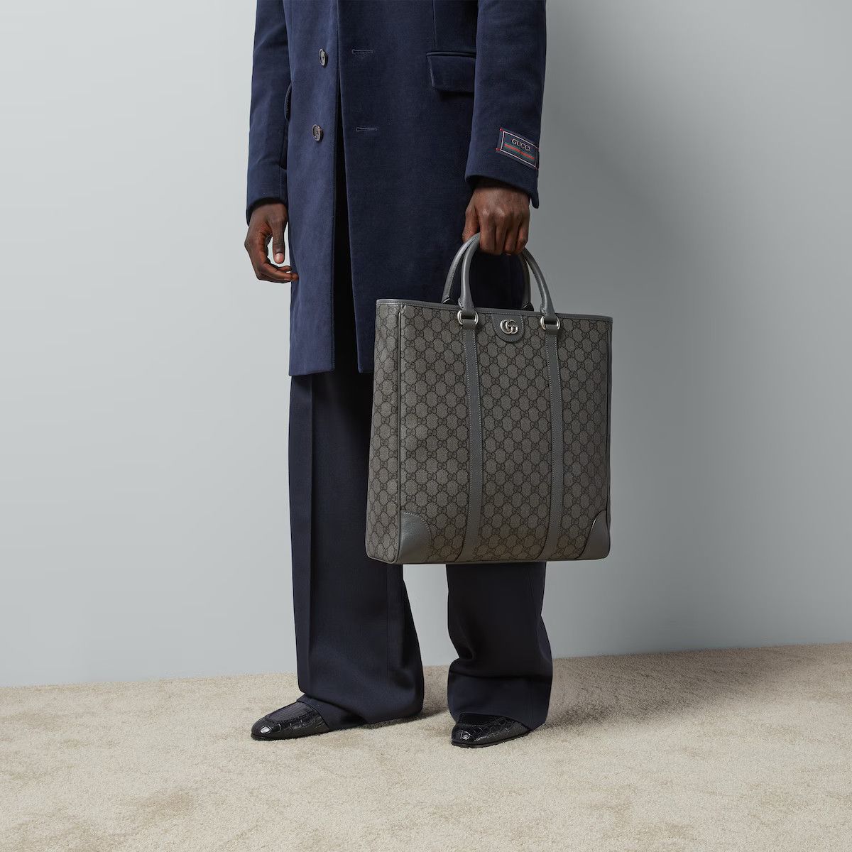 Gucci o1s1wg110225 Size:OS / Ophidia Medium Tote Bag in Grey/Black Size ONE SIZE - 3 Thumbnail