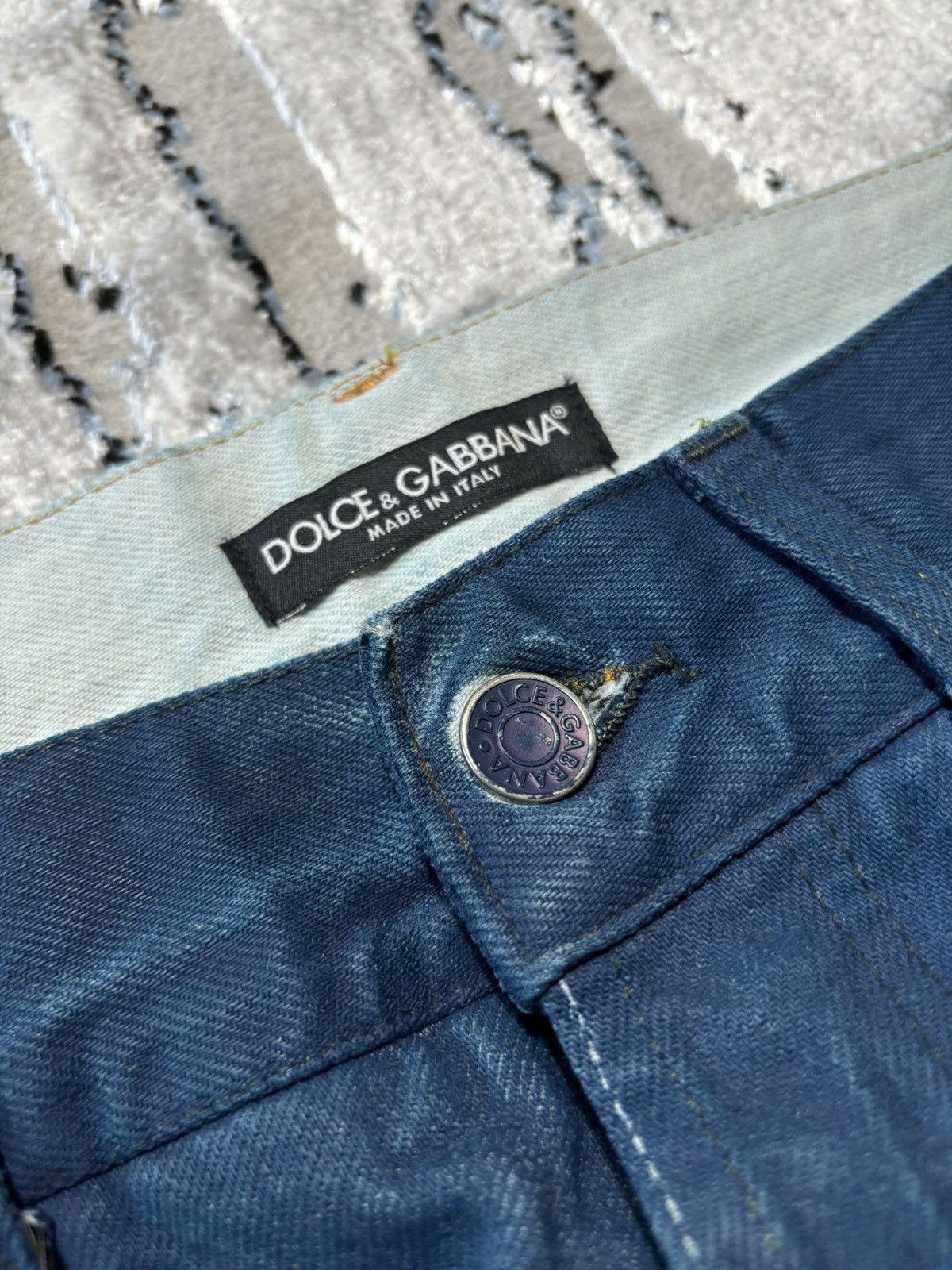 Designer Dolce Gabbana Metal Logo Washed Denim Jeans Painted Margiela Size US 32 / EU 48 - 6 Thumbnail