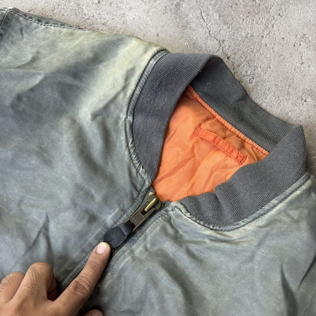 Vintage Vintage Vietnam USAAF US Airfare MA-1 Military bomber Jacket Size US L / EU 52-54 / 3 - 2 Thumbnail