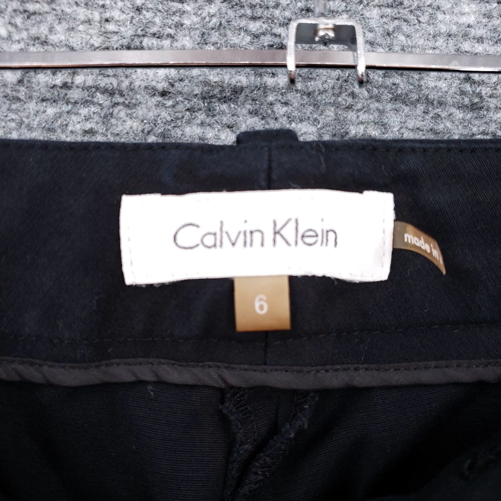 Calvin Klein Calvin Klein Pants Womens 6 Black Cropped Mid-Rise Straight Flat Front Casual Size 28" / US 6 / IT 42 - 3 Thumbnail