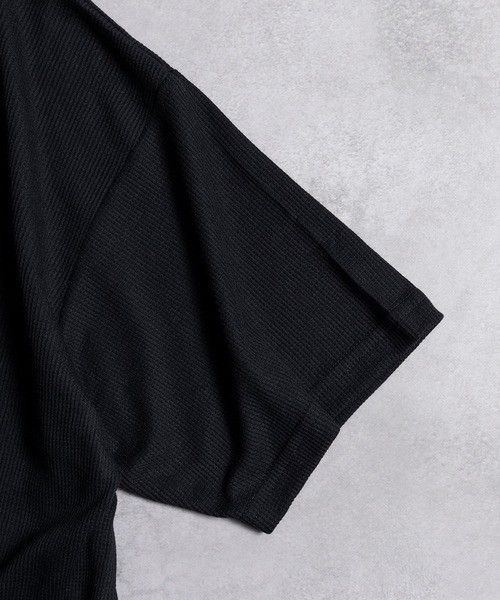 Fruit Of The Loom × Number (N)ine FRUIT OF THE LOOM × NUMBER NINE PACK HENLEY Tee M Size US M / EU 48-50 / 2 - 4 Thumbnail
