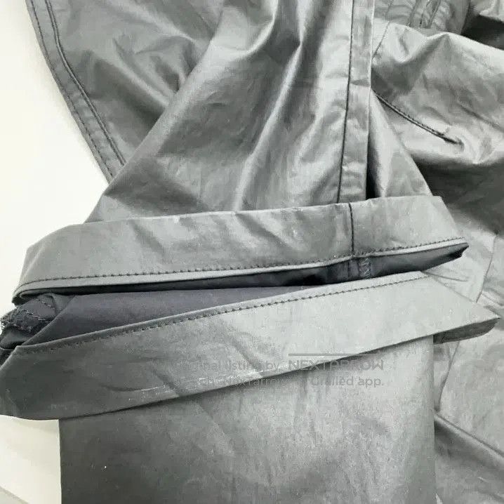 Givenchy Givenchy SS22 Solid Belt Detail Straight Casual Pants. Size US 32 / EU 48 - 5 Thumbnail