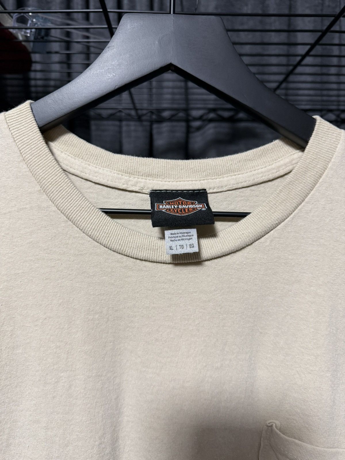 Harley Davidson Bull Dog Harley Davidson Smithfield NC Men’s Tee XL Beige Size US XL / EU 56 / 4 - 3 Thumbnail
