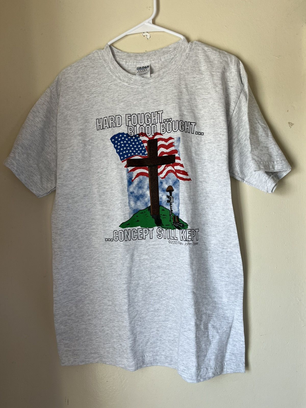 Gildan vintage 2000 rev. john steer army memorial jesus shirt lg Size US L / EU 52-54 / 3 - 1 Thumbnail