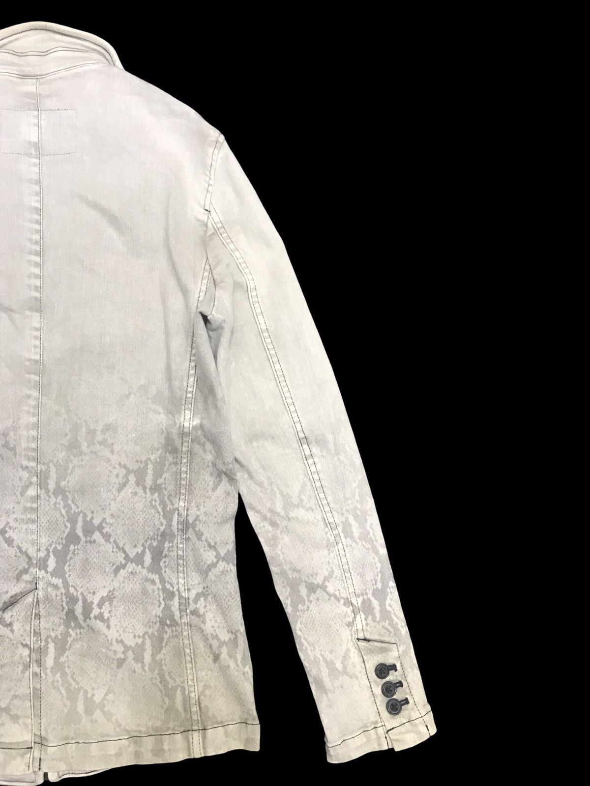 Tornado Mart 💥VERY RARE💥TORNADO MART SNAKESKIN SKINNY FIT JACKET F362 Size S / US 4 / IT 40 - 15 Thumbnail