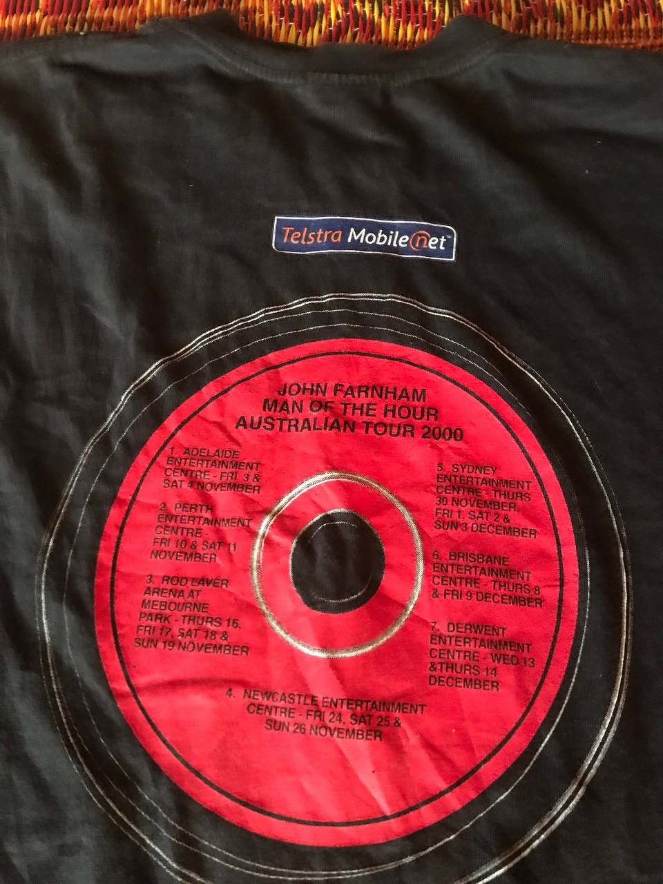 Band Tees Vintage John Farnham 2000 Tour Sleeveless Tee Size US S / EU 44-46 / 1 - 2 Thumbnail