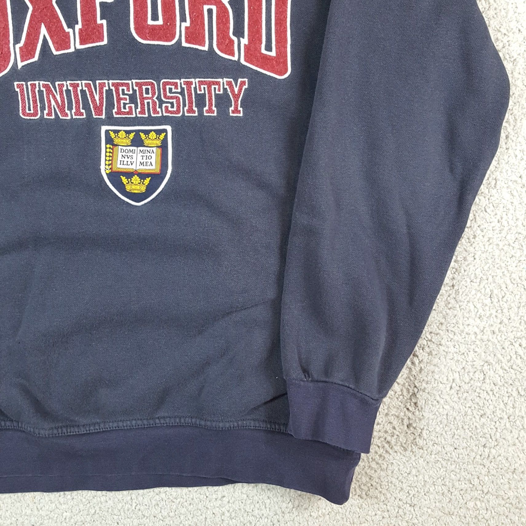 Vintage VINTAGE Oxford College Navy Blue Men's S Pullover Crewneck Sweatshirt Size US S / EU 44-46 / 1 - 4 Thumbnail
