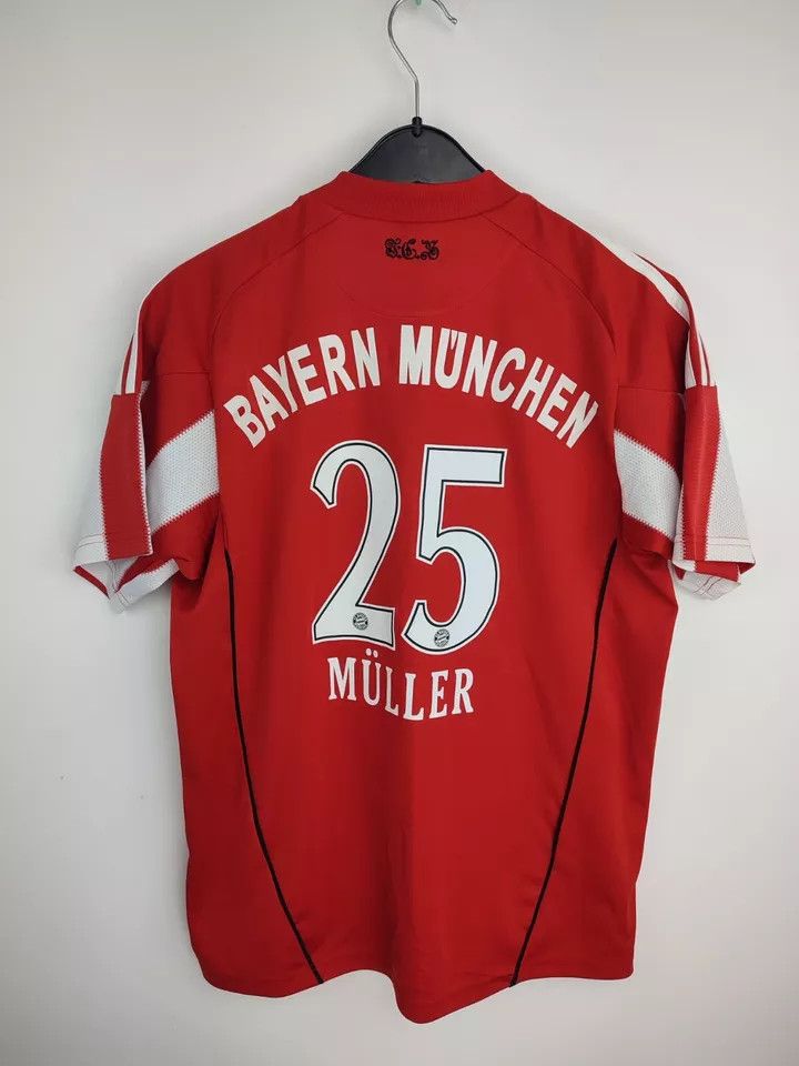 Adidas FC Bayern Munich FOOTBALL SHIRT SOCCER JERSE Home 10/11 Size US L / EU 52-54 / 3 - 5 Thumbnail
