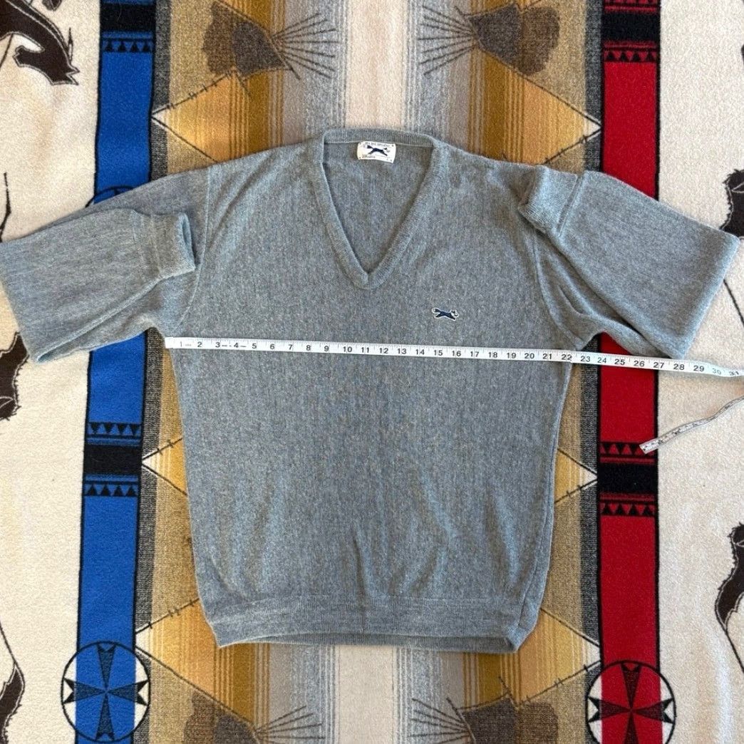 Vintage VINTAGE The Fox JCPenney Pullover Knit Sweater Men L Gray 80s V-Neck Long Sleeve Solid Casual Workwear 70s/80s Size US L / EU 52-54 / 3 - 5 Thumbnail