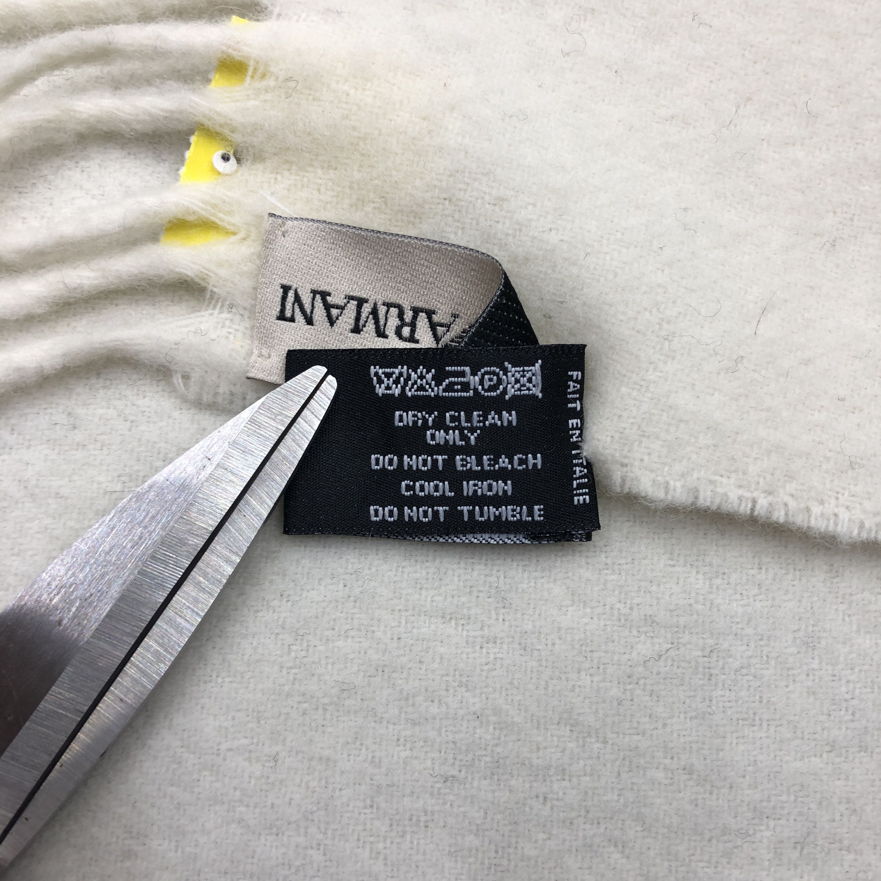 Emporio Armani × Vintage Vintage Emporio Armani Scarf Muffler Wool Cashmere Scarves Size ONE SIZE - 5 Thumbnail