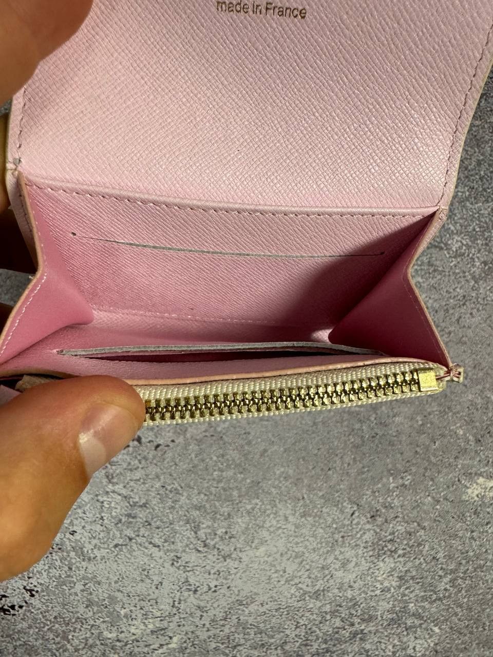 Louis Vuitton Louis Vuitton Damier Azur Canvas Wallet with Pink Button Size ONE SIZE - 8 Thumbnail