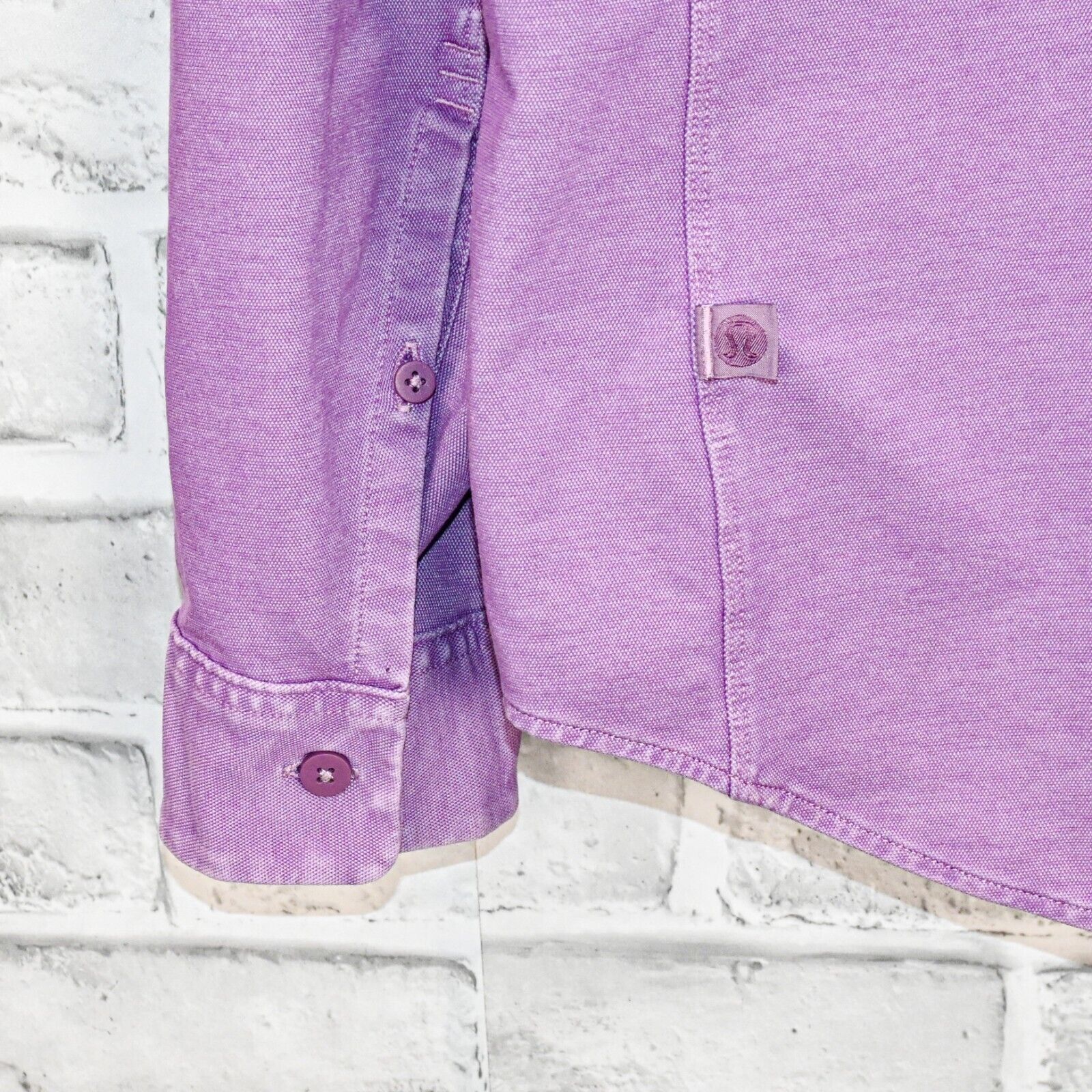 Lululemon Lululemon Commission Long Sleeve Button Down Shirt in Purple Size US M / EU 48-50 / 2 - 3 Thumbnail