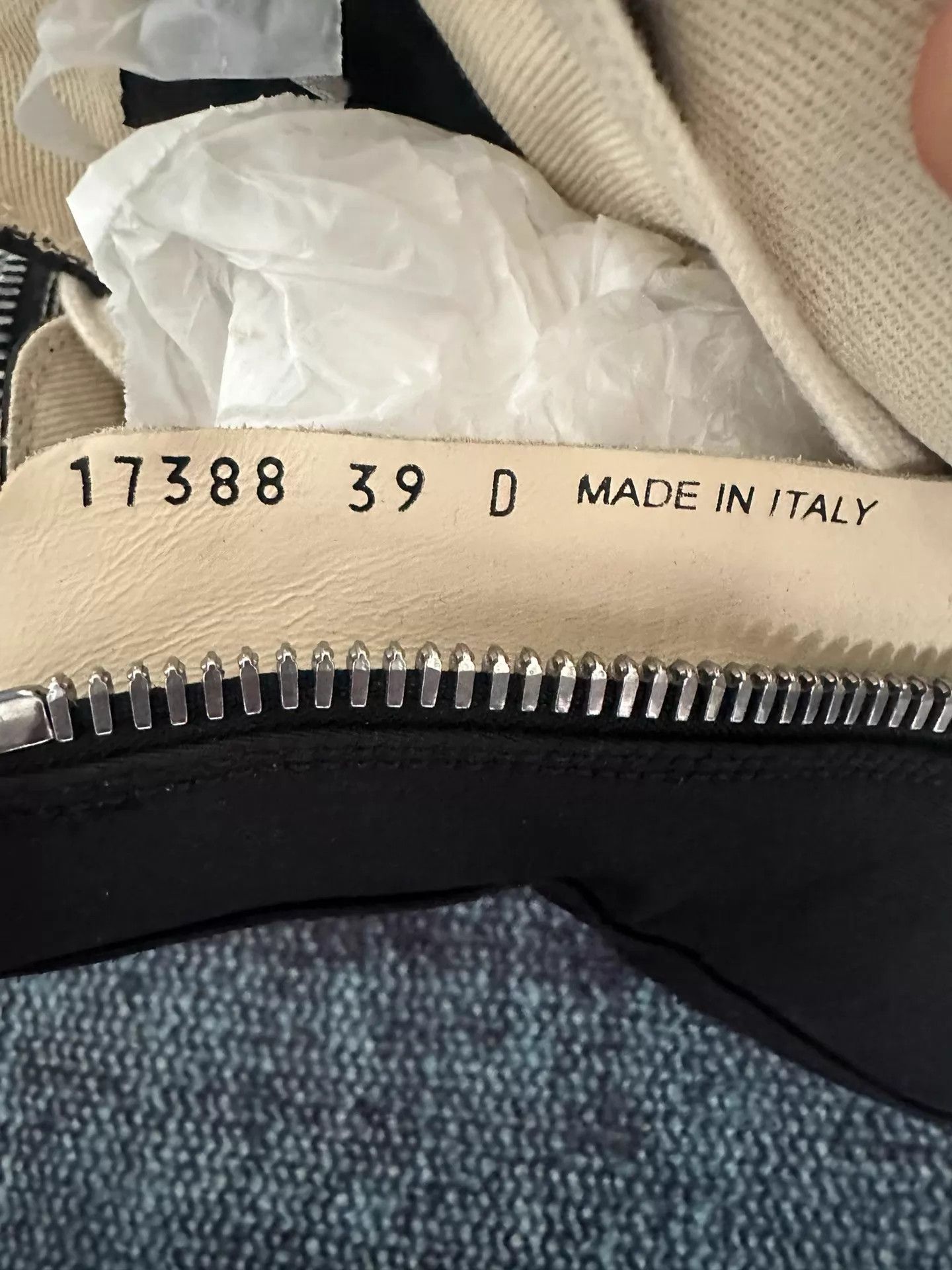 Rick Owens Rick Owens DRKSHDW Women's Satin Converse Sneaker 39 Size US 8.5 / IT 38.5 - 5 Thumbnail