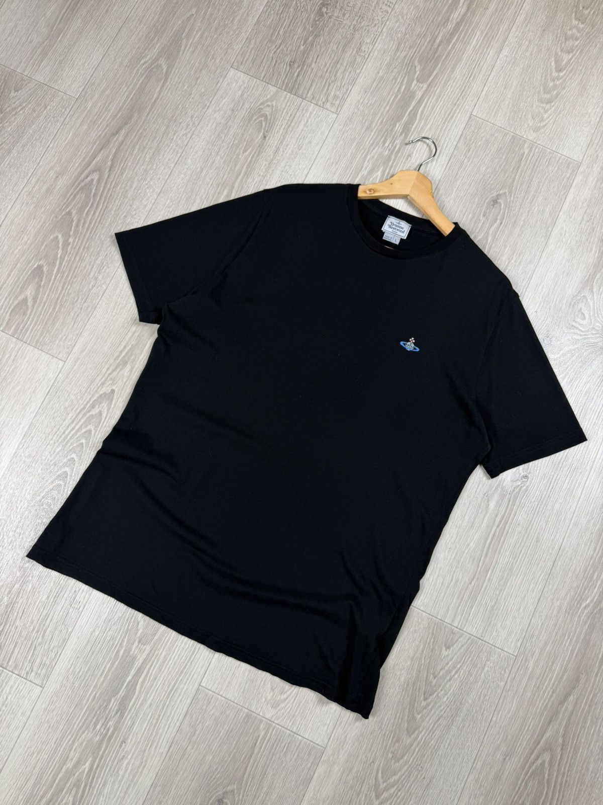 Vivienne Westwood Vivienne Westwood Black T-Shirt Size L Size US L / EU 52-54 / 3 - 3 Thumbnail