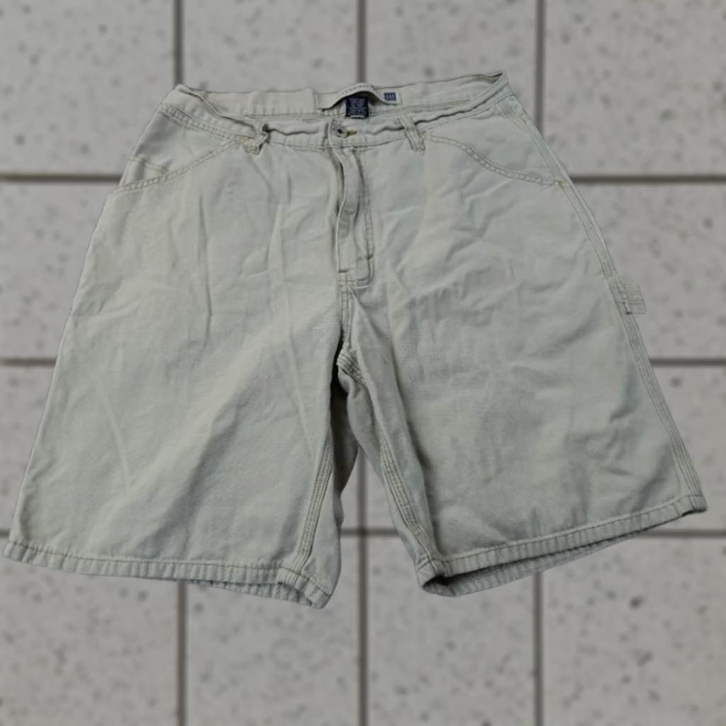 Gap VINTAGE Gap Shorts Mens 33 Beige Carpenter Utility Canvas Hammer Loop Work Cargo Y2K 90s Jeans? Size US 33 - 1 Thumbnail