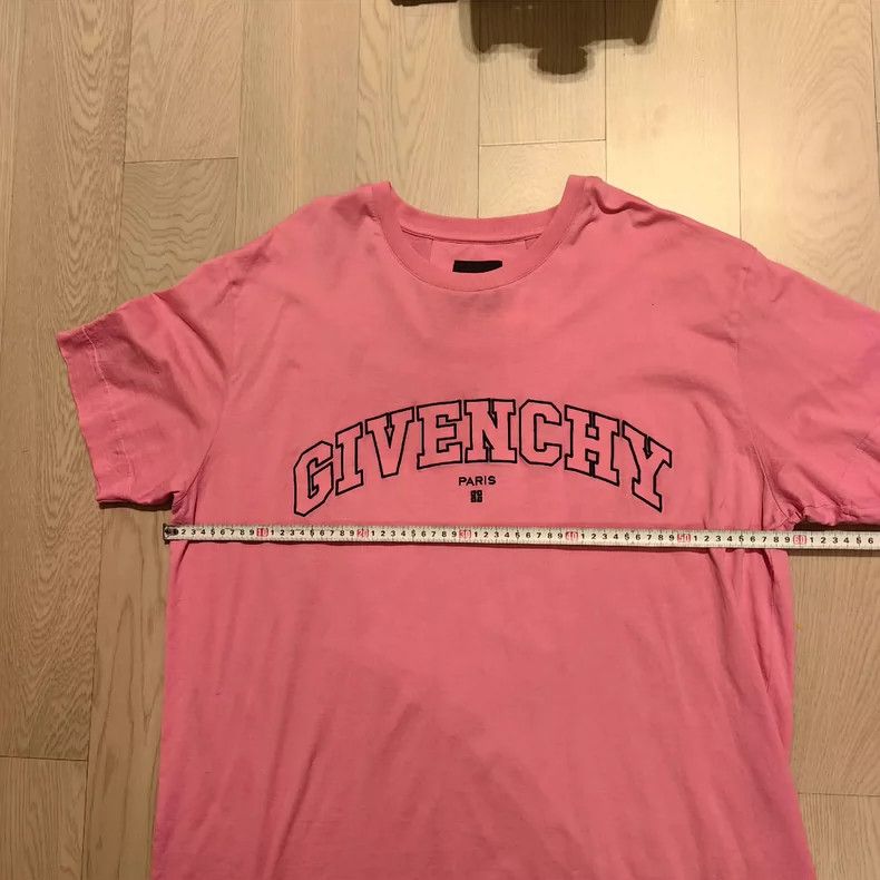 Givenchy Givenchy Men's Pink Short Sleeve T-Shirt, TEE Size US XL / EU 56 / 4 - 6 Thumbnail