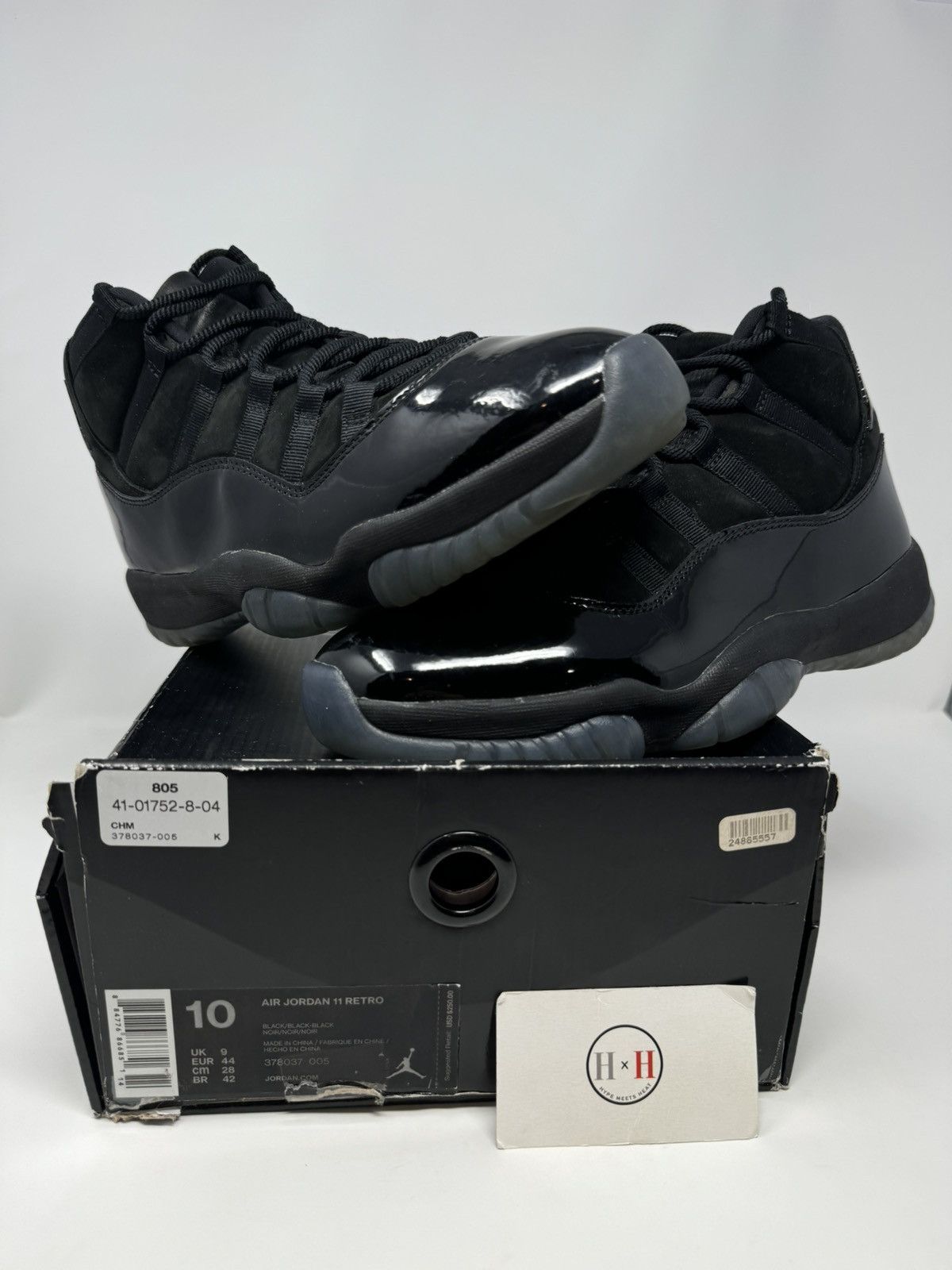 Retro 12 cap and gown hot sale