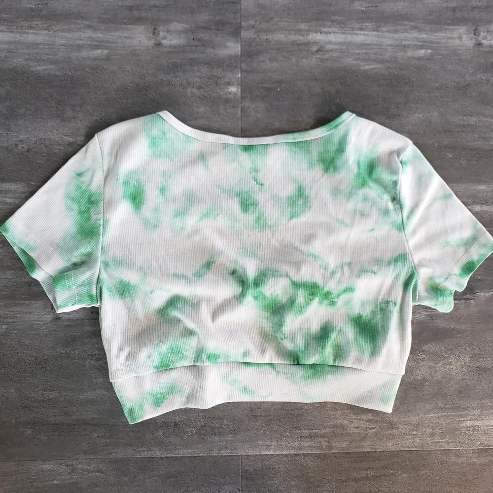 Shein Green Tie Dye SHEIN Cropped Short Sleeve Size L / US 10 / IT 46 - 2 Thumbnail