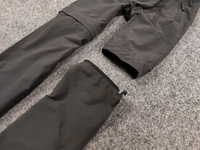 The North Face Vintage The North Face Cargo Track Hiking Zip Pants Y2K Size US 32 / EU 48 - 6 Thumbnail