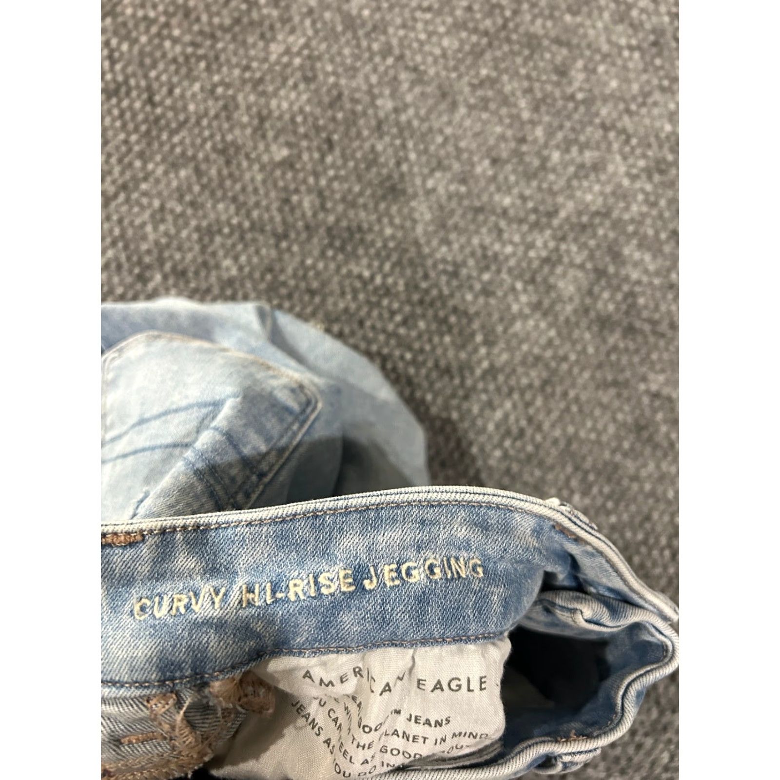 American Eagle Outfitters **American Eagle Blue Women's High Rise Curvy Fit Jeans** User: American Eagle Blue Women's High Rise Curvy Fit Jeans Size 26" / US 2 / IT 38 - 6 Thumbnail