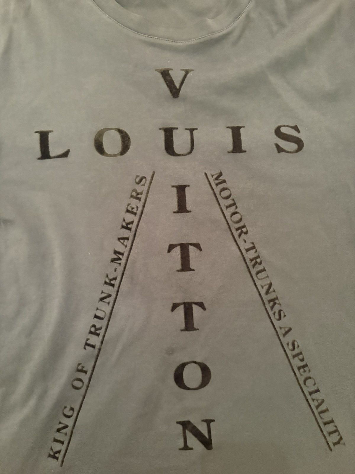 Louis Vuitton Louis Vuitton T-Shirt Size US M / EU 48-50 / 2 - 2 Thumbnail