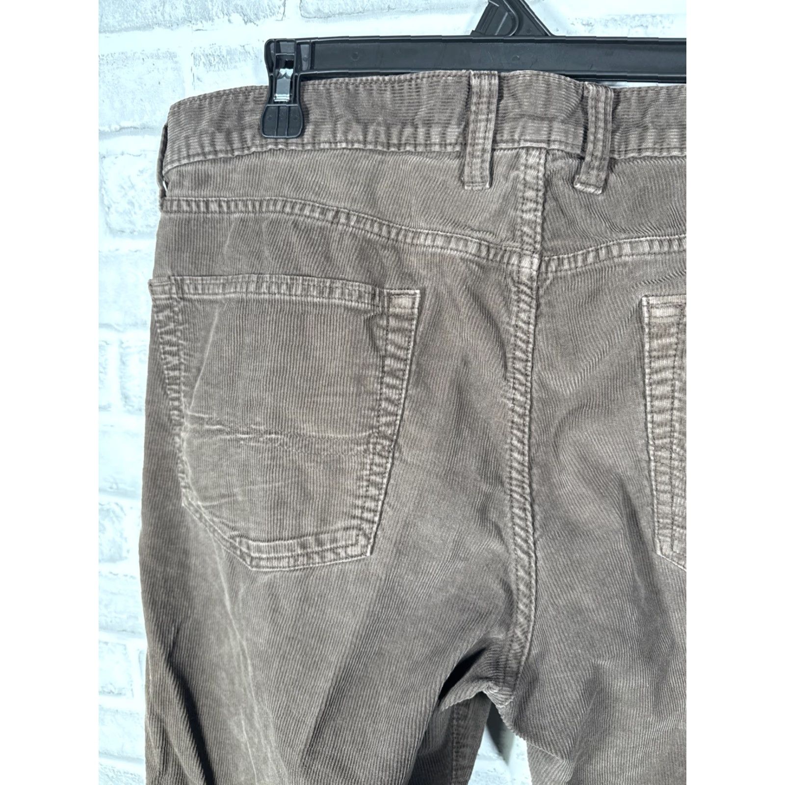 Lucky Brand Lucky Brand Jeans Mens 36x30 Brown 361 Straight Corduroy Pants Size US 36 / EU 52 - 7 Thumbnail