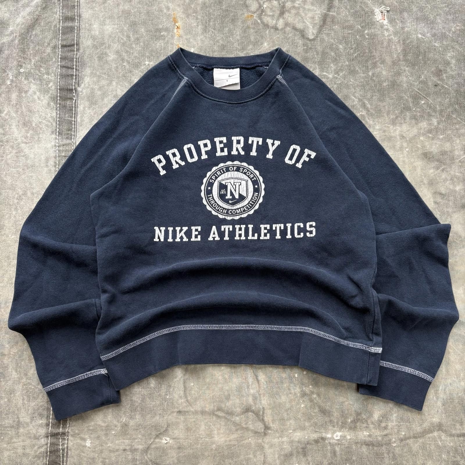 Nike Vintage Y2K Property Of Nike Athletics Sportswear Sweatshirt Size S / US 4 / IT 40 - 1 Thumbnail