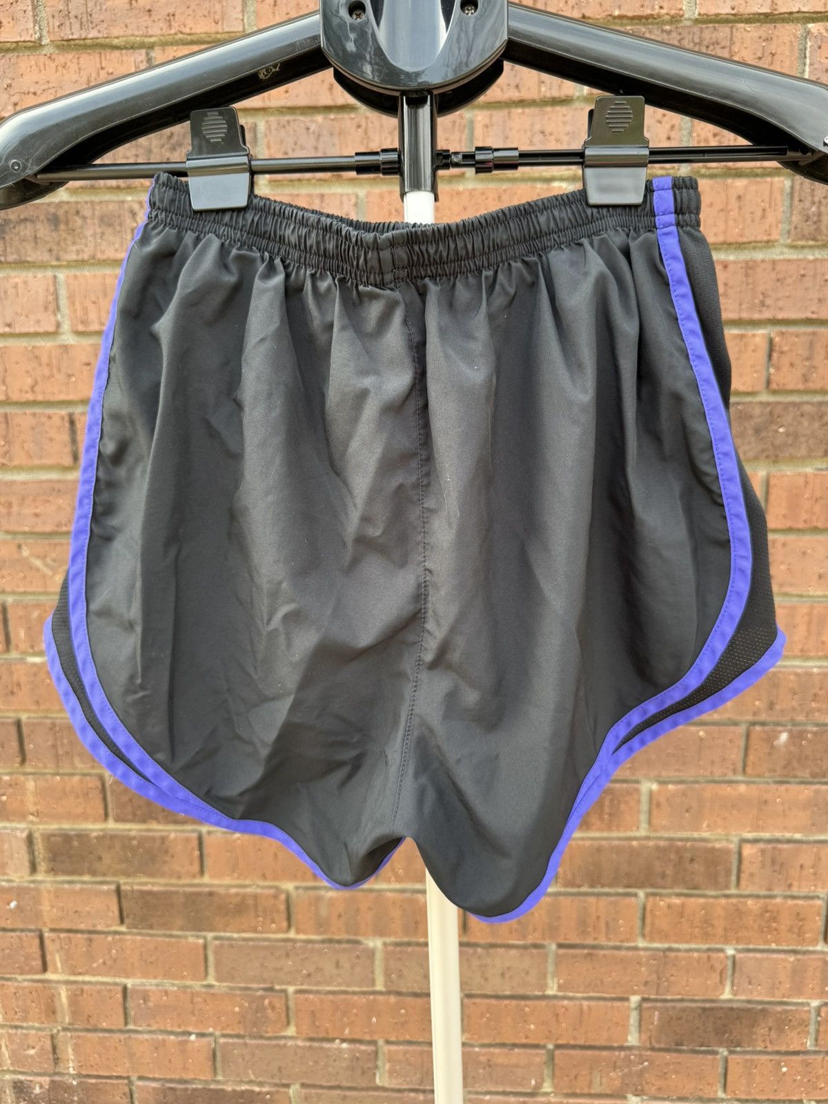 Nike Nike Dri-Fit Tempo 10K Running Shorts Women Black Purple Size 24" / US 00 / IT 34 - 4 Thumbnail