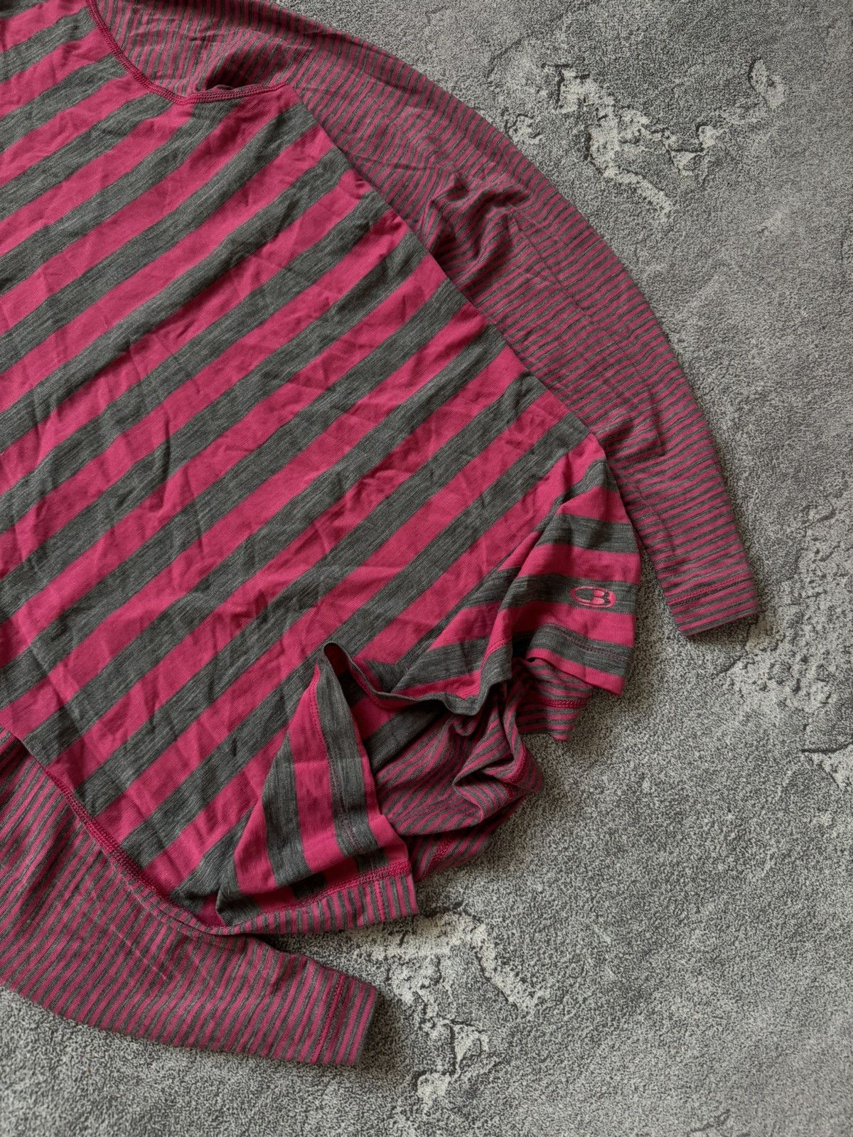 Icebreaker Icebreaker M pink longsleeve pullover jumper merino wool tee Size M / US 6-8 / IT 42-44 - 3 Thumbnail