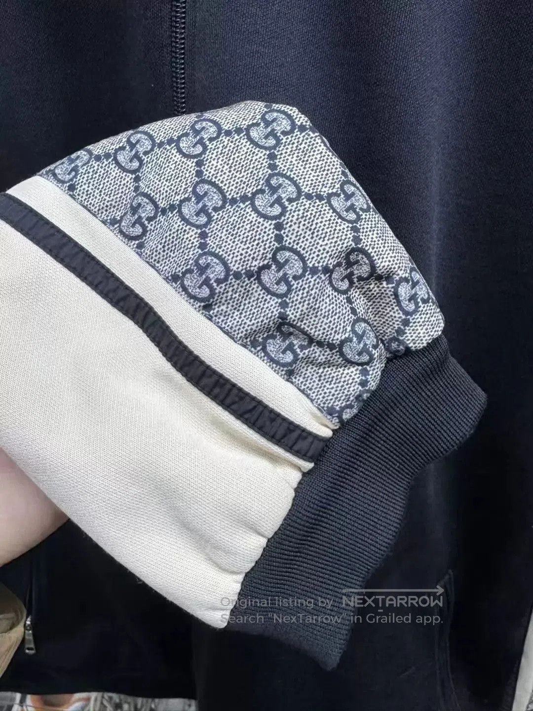 Gucci Black Patterned Sleeve Zip-Up Jacket XL. Size US XL / EU 56 / 4 - 6 Thumbnail