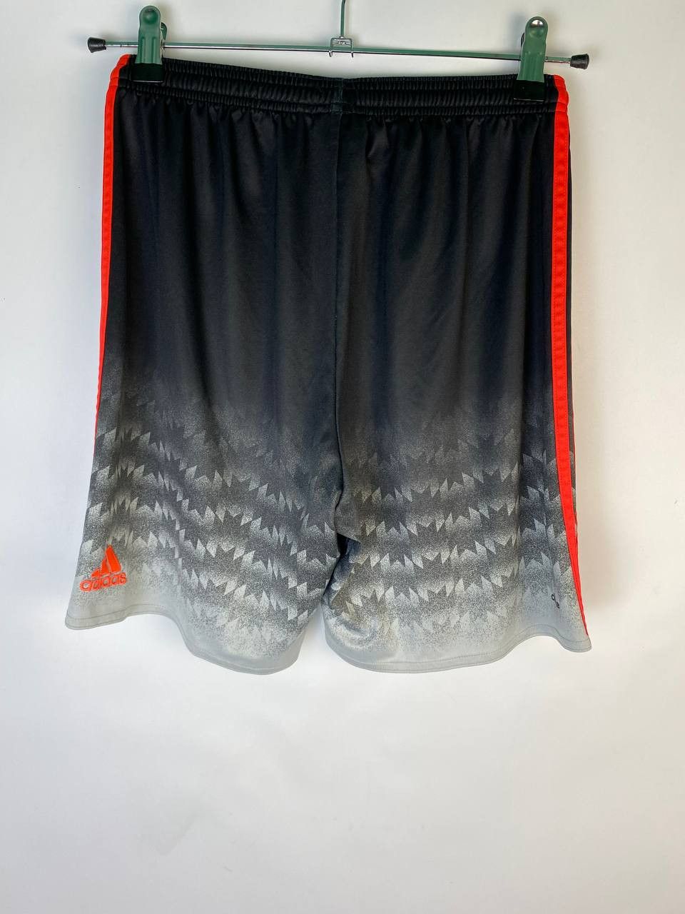 Adidas Rare Manchester United Third Football Short Size S Adidas Size US 30 / EU 46 - 4 Thumbnail