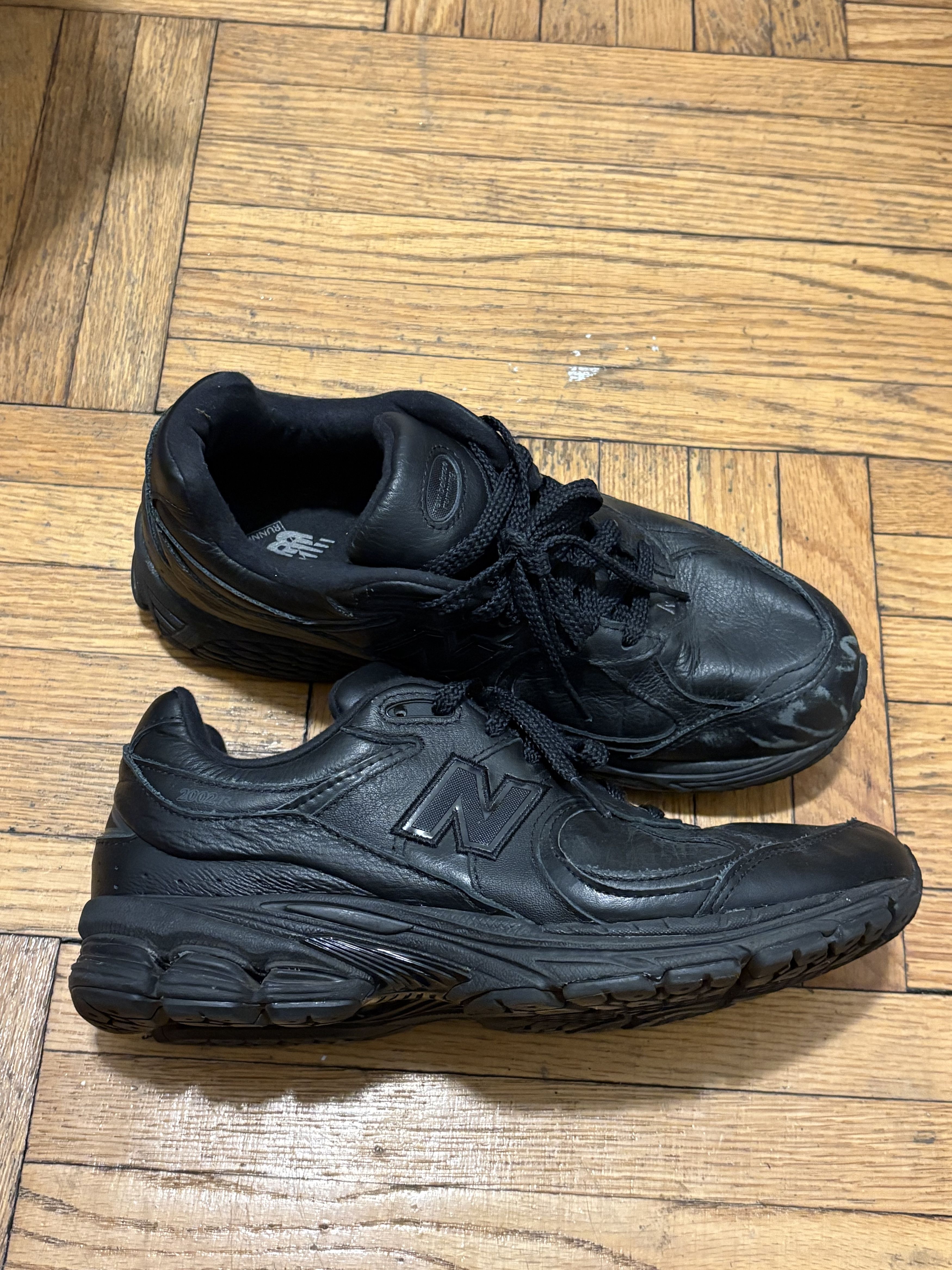 New Balance New Balance 2002R Sneakers Black Size US 8.5 / EU 41-42 - 1 Thumbnail