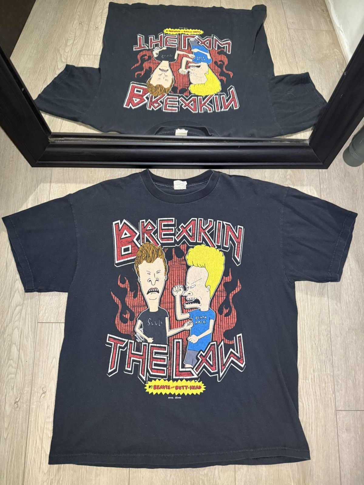 Vintage Vintage / Y2K Beavis & Butthead Breaking The Law Shirt Size US L / EU 52-54 / 3 - 1 Thumbnail