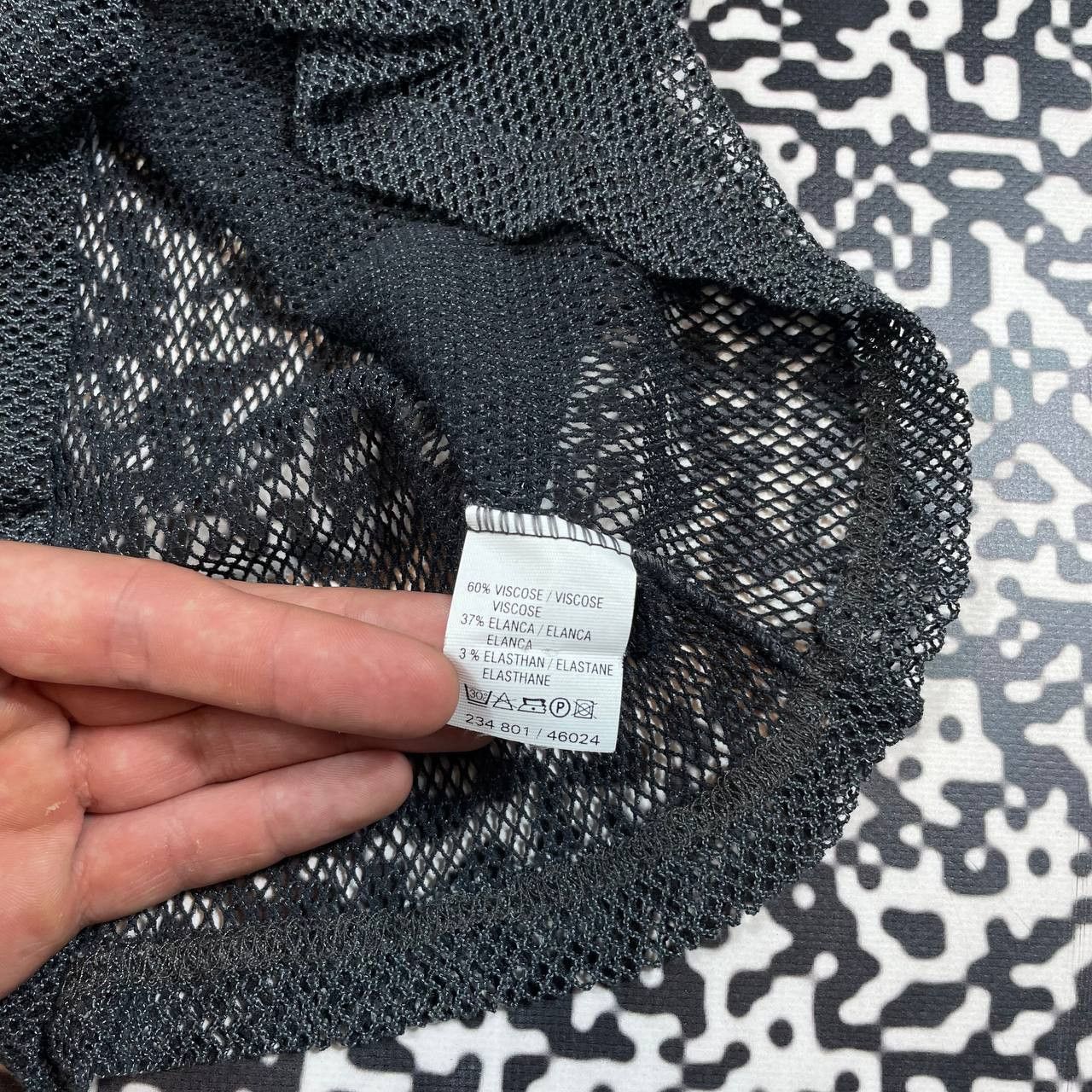 Japanese Brand Vintage Y2K Japanese Mesh Retro T-shirt Avant Garde Style Size M / US 6-8 / IT 42-44 - 15 Thumbnail